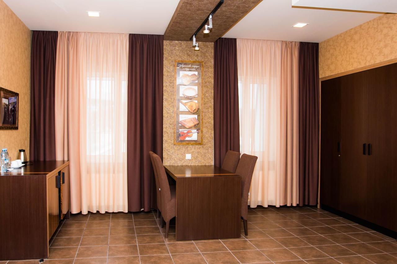 Hotel Lubenska Sloboda Olshanka 외부 사진
